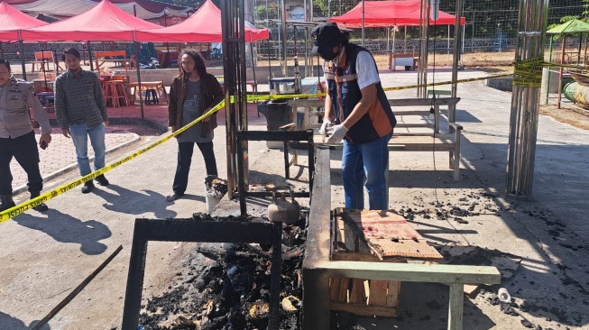 Dua Lapak Pedagang Alun-alun Woles Gesi Sragen Terbakar, Begini Kronologinya