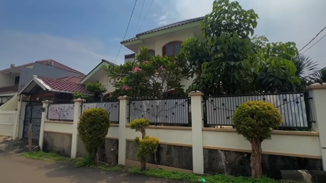 Potret Rumah Baru Frans Faisal (YouTube/Fuji an)