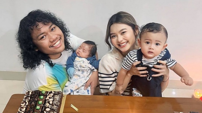 Artis Melahirkan Bayi Laki-laki tahun 2024. (Instagram/marshel_widianto)