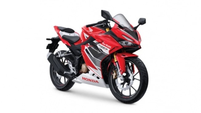 Honda CBR150R. [Astra Honda Motor]