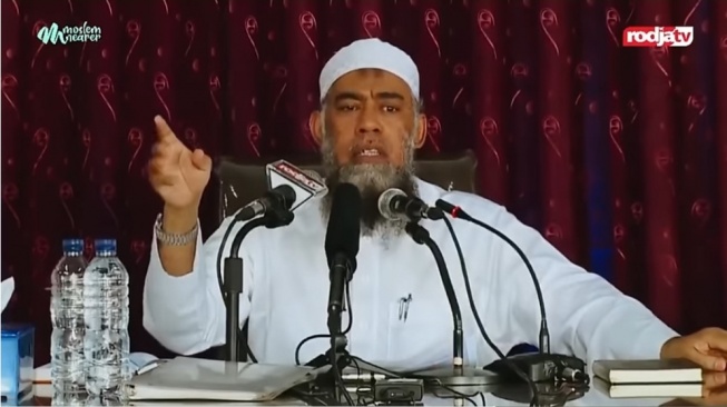 Mengenal Lebih Dekat Ustaz Yazid Jawas: Sosok Tegas Penebar Sunnah