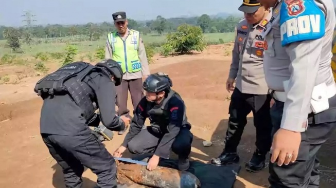 Warga Jabung Malang Geger, Bom Aktif Ditemukan di Aliran Sungai Dusun Krajan