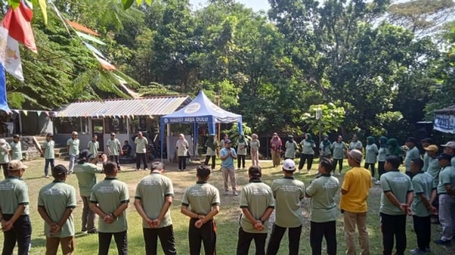 Tumbuhkan Semangat Cinta Tanah Air, Kesbangpol Sleman Gelar Outband Kebangsaan Bersama Perangkat Kalurahan