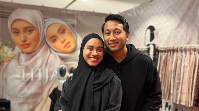 Alif Teega dan Aisyah Hijanah [Instagram/@alifteega]