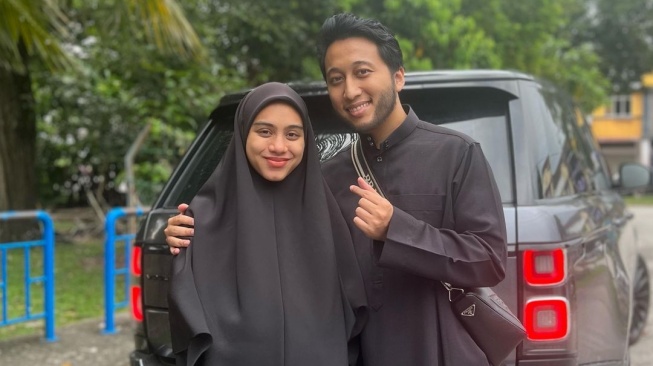 Alif Teega dan Aisyah Hijanah [Instagram/@alifteega]