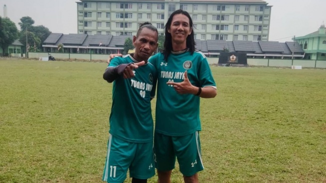 Legenda Timnas Indonesia Rochy Putiray (Instagram @rochi21putiray)