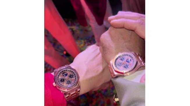 Anant Ambani beri hadiah jam tangan mewah untuk para groomsmen. (Instagram/@theindianhorology)