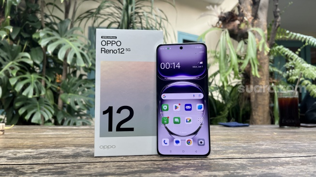 Oppo Reno 12 5G. [Suara.com/Dicky Prastya]