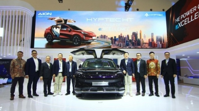 Hyptec HT Harga Rp685 Juta Tampil di GIIAS 2024