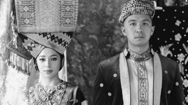 Prewedding Artis Tema Minang (instagram/@nikitawillyofficial94)