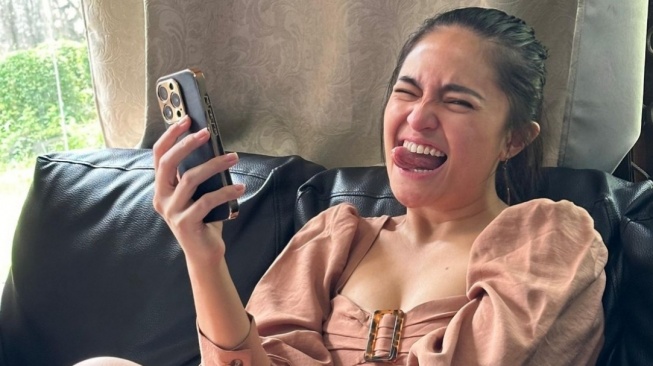 Potret Manglingi Marshanda dengan Tubuh Kurus (Instagram)