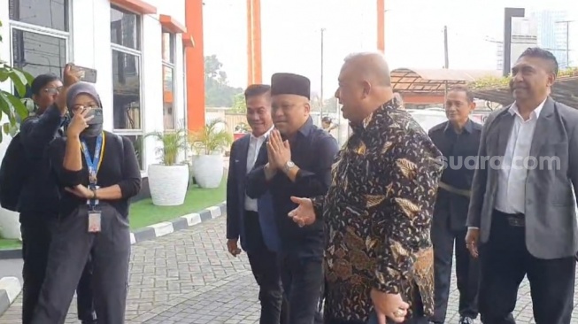 Ilham Habibie Datangi Markas PKS, Bakal Duet Bareng di Pilgub Jabar?