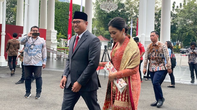 Ketua DPD Partai Gerindra Jawa Tengah, Sudaryono, mendatangi Istana Kepresidenan Jakarta, Kamis (18/7/2024). (Suara.com/Novian)