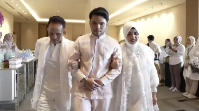 Acara pengajian Aaliyah dan Thariq (YouTube/Thariq Halilintar)