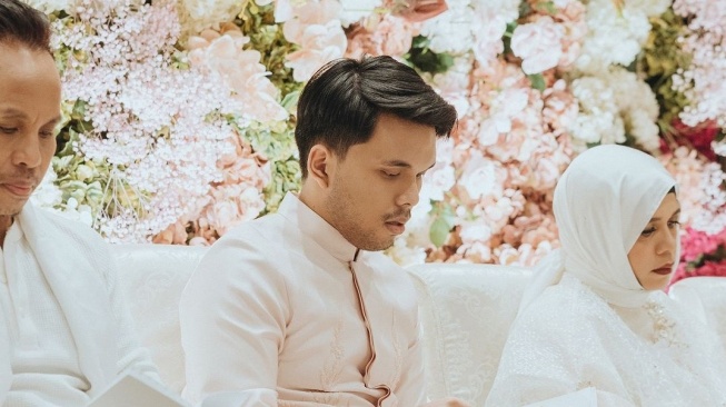 Cuma Baca Al Fatihah di Pengajian Jelang Nikah, Thariq Halilintar Dibandingkan dengan Roger Danuarta