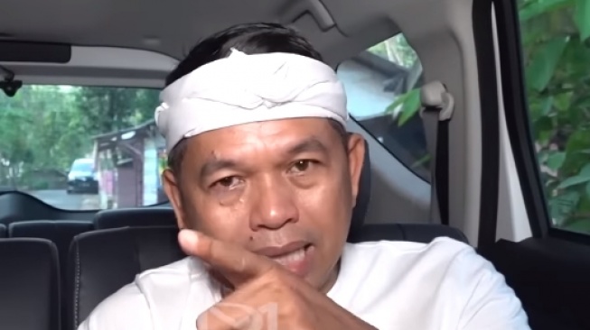 Nangis Dengar Pengakuan Saksi Kunci Kasus Vina, Dedi Mulyadi Tantang Aep Bertemu: Mereka Tak Berdosa, Kamu Jahat!