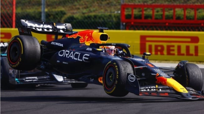 Rangkuman F1 GP Hungaria 2024: Oscar Piastri Menang, Max Verstappen Malang