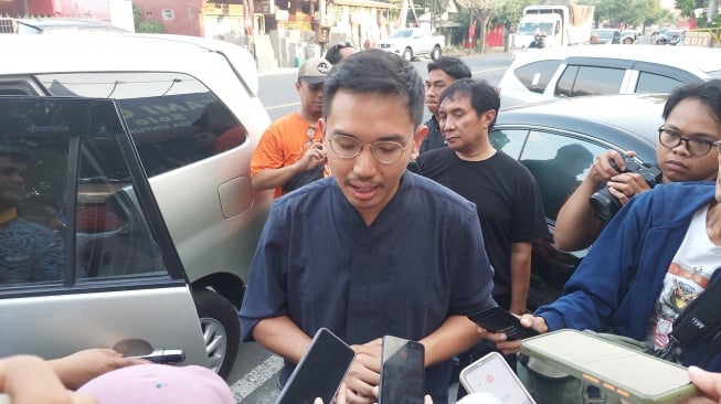 Road to Pilkada Solo: KGPAA Mangkunegara X Sambangi Posko Relawan Gibran, Ngaku Makin Banyak Dukungan, Tapi....