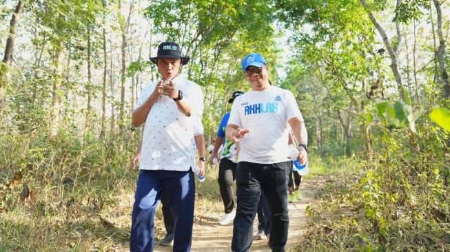 Semen Gresik Pabrik Rembang Gelar Jalan Sehat Bersama Ratusan Karyawan, Peringati 4 Tahun Core Values Akhlak BUMN