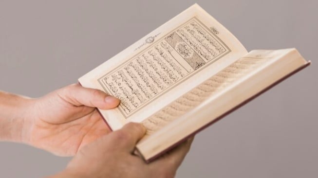 Surat Yasin dan Tahlil Lengkap dengan Format Word dan PDF