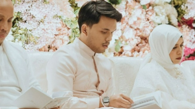 Pengajian Jelang Nikah Biasanya Baca Surat Apa? Thariq Halilintar Disorot gegara Pilih Al Fatihah