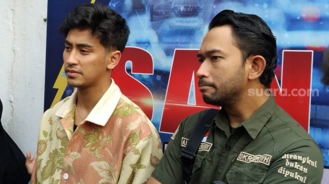 Biasa Jadi Garda Terdepan, Alfie Alfandy Ngibrit Ditanya Isu Foto Syur Abidzar Al Ghifari