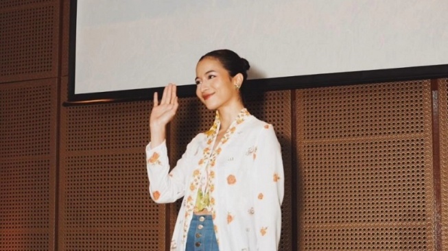 Putri Marino di konferensi pers film pendek Kebaya Kala Kini. (Instagram)