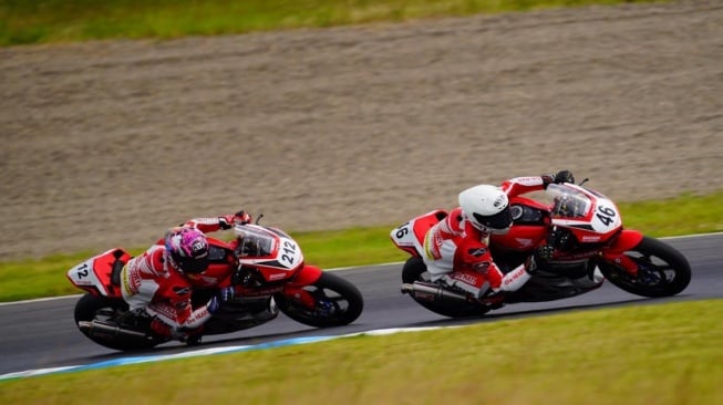 AHRT Siap Gebrak ARRC Mandalika, Ramadhipa dan Herjun Incar Podium Juara!