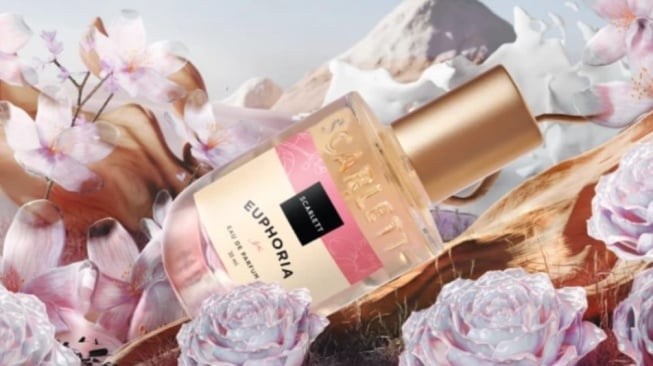 3 Rekomendasi Parfum Scarlett Wangi Floral, Lembut dan Tahan Lama!