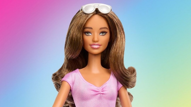 Sejarah Baru, Mattel Luncurkan Boneka Barbie Tunanetra Pertama