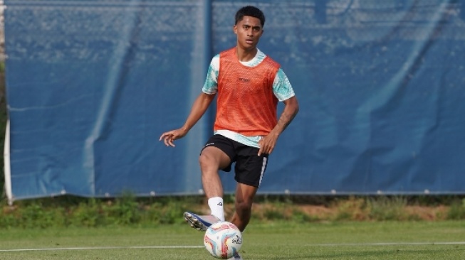 Mauresmo Hinoke di Pemusatan Latihan Bersama Timnas Indonesia U-20. (instagram/mauresmoo)