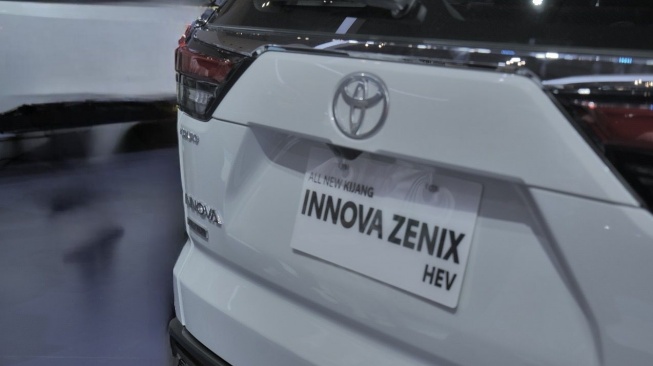 Penjualan Kendaraan Elektrifikasi Toyota Alami Tren Positif, Innova Zenix Hybrid Mendominasi