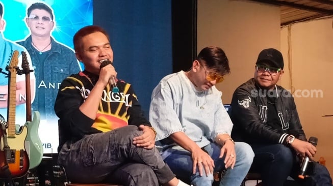 Produseri Penyanyi Muda, Bimo Maxim Gaet Dodhy dan Andika Kangen Band