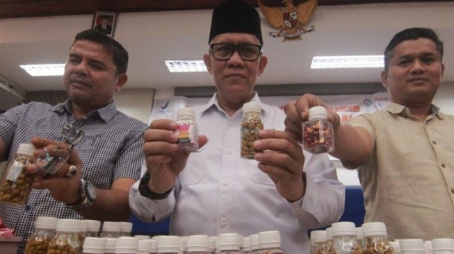 Hampir 20 Ribu Butir Obat Tradisional Tanpa Izin Edar Disita BBPOM Padang, Ini Penyebabnya