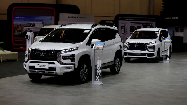 Strategi Mitsubishi Produksi Mobil Hybrid  Harga Terjangkau di Indonesia