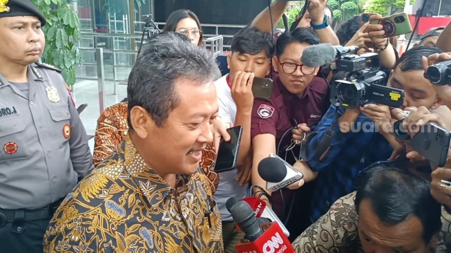 Jadi Menteri Terkaya, Sakti Wahyu Trenggono Terciduk Punya Motor Sejuta Umat: Harganya Janggal