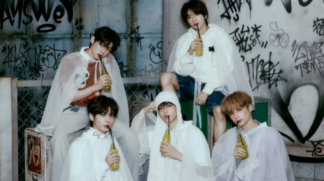 Makna 3 Lagu dalam Album Jepang 'CHIKAI' TXT, tentang Cinta dan Komitmennya