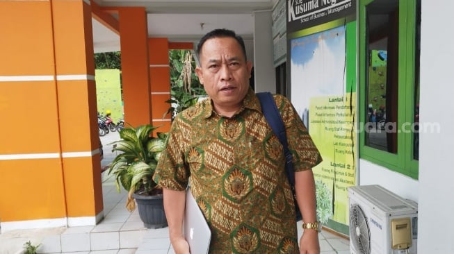 Lolos Seleksi Administrasi Capim KPK, Akademisi Ali Imron Bakal Siapkan Peti Mati jika Terpilih: yang Lain Berani?