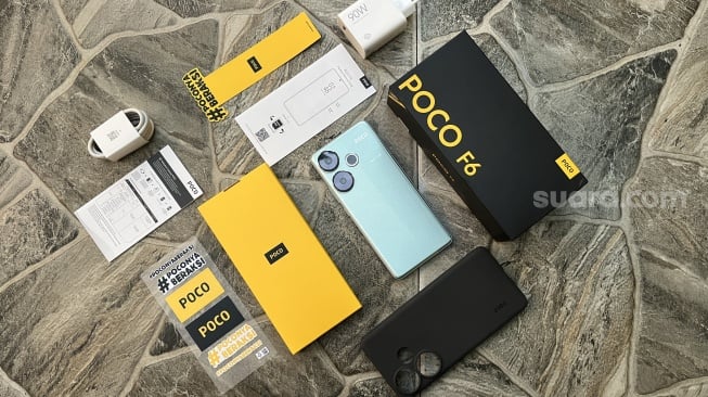 Review Poco F6. [Suara.com/Dicky Prastya]