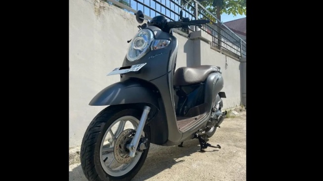 Honda Scoopy generasi keempat (Olx)