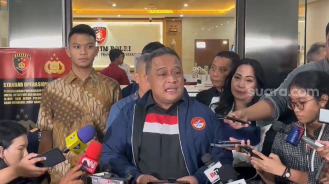 Usai Diperiksa Bareskrim 5 Jam, Ini Pernyataan Terbaru Benny Rhamdani soal Sosok T