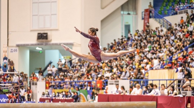 Rifda Irfanaluthfi menjadi atlet senam Indonesia pertama yang berhasil menembus Olimpiade (Instagram/rifda_irfanaluthfi)