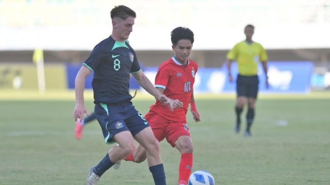 Thailand U-19 mengejutkan banyak pihak dengan melaju ke final setelah menang 1-0 atas Australia U-19 di semifinal. (@fathailandofficial)