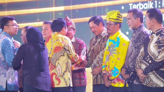 Jateng Raih Dua Penghargaan Bapanas Award 2024, Stok Beras Surplus 2 Juta Ton Lebih