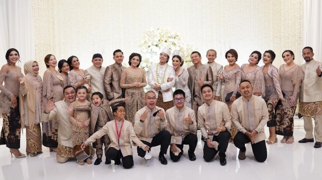 Potret pernikahan Atta Halilintar dan Aurel Hermansyah (Instagram/attahalilintar)