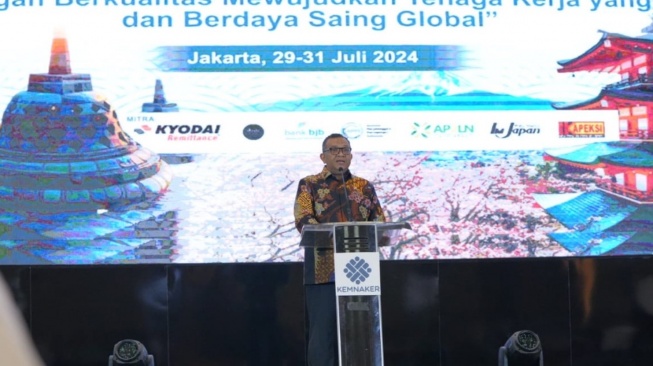 Wakil Menteri Ketenagakerjaan, Afriansyah Noor, dalam Rapat Koordinasi Penyelenggara Pemagangan Luar Negeri Tahun 2024. (Dok: Kemnaker)