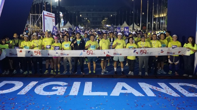 Lautan Manusia Penuhi Semanggi, Telkom Sukses Gelar Digiland Run 2024