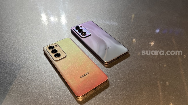 Oppo Reno 12 5G dan Oppo Reno 12 Pro 5G. [Suara.com/Dicky Prastya]