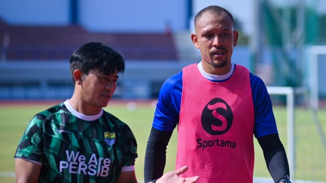 Sesumbar langsung disampaikan bek anyar Persib Bandung, Gustavo Franca jelang menghadapi kompetisi BRI Liga 1 2024/2025. [Dok PT LIB]