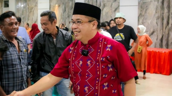 Dokter Aminuddin, Sukses sebagai Dokter dan Kini Melebarkan Sayap ke Dunia Politik